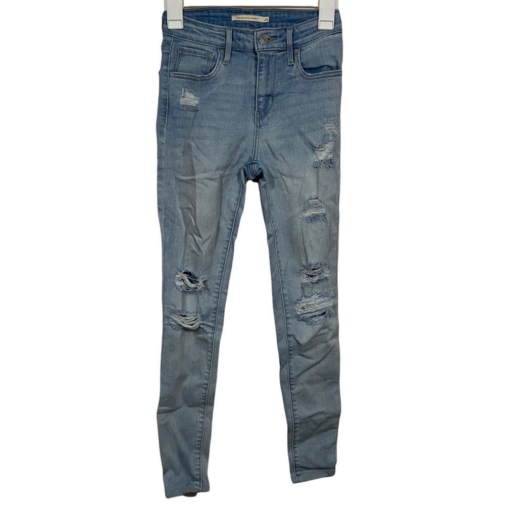 Levi’s 721 High Rise Light Wash Distressed Skinny Jeans